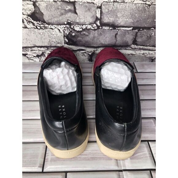 Barney’s New York Red Velvet Suede Slip On Casual Sneakers Shoes Women 36EU/6M U - Picture 6 of 16